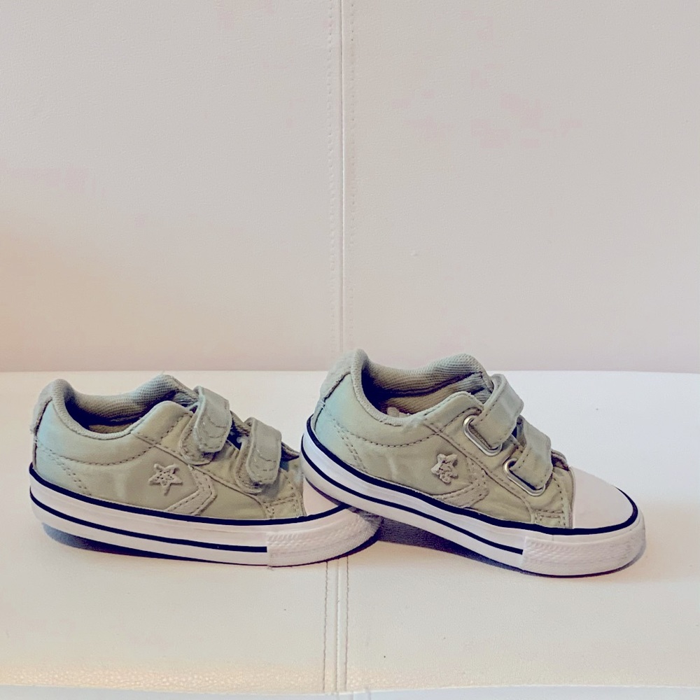 Toddler converse sneakers